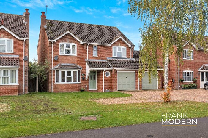 4 Bedroom Detached House For Sale In The Hayfields, Spalding, PE11