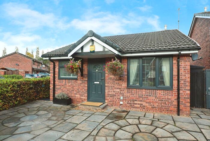 2 Bedroom Detached House For Sale In Shepherds Fold Drive, Winsford, Cheshire, CW7