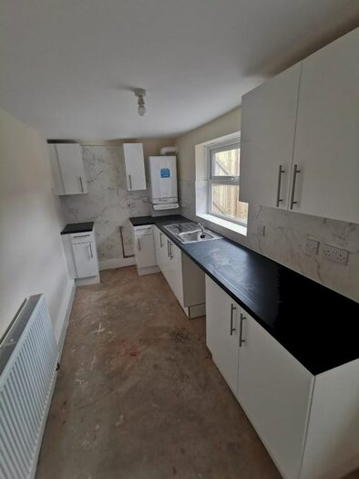 4 Bedroom Terraced House To Rent In Hugh Gardens, Benwell, NE4