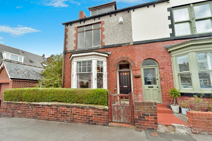 4 Bedroom End Of Terrace House For Sale In Harbord Road, Sheffield, South Yorkshire, S8