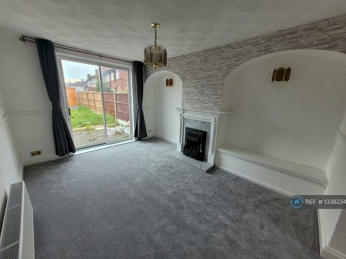 2 Bedroom Terraced House To Rent In Hunters Hall Road, Dagenham, RM10
