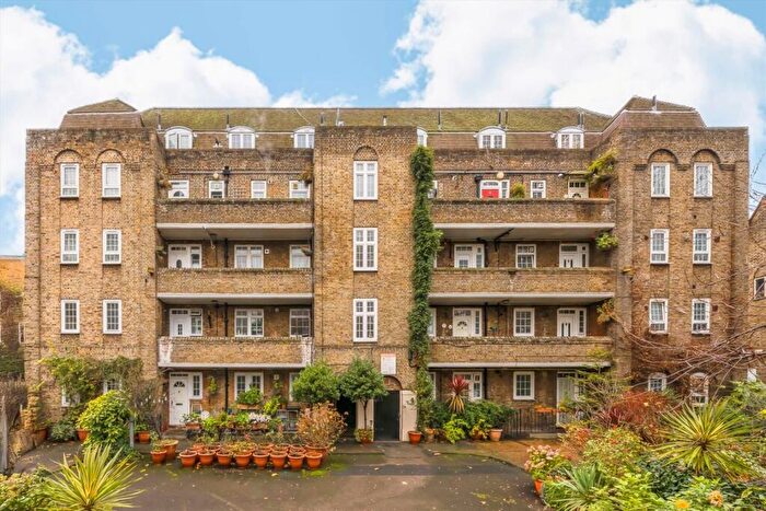 1 Bedroom Flat For Sale In Wapping Lane, Wapping, E1W