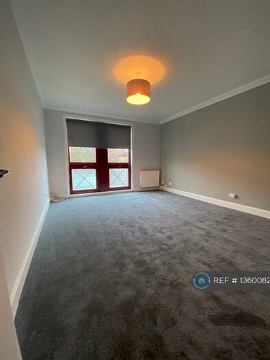 2 Bedroom Flat To Rent In Henderson Street, Glasgow, G20