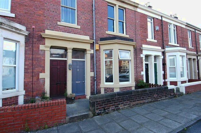 2 Bedroom Flat To Rent In Donkin Terrace, North Shields, NE30