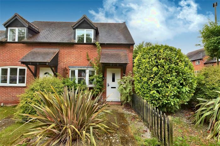 2 Bedroom End Of Terrace House To Rent In Smiths Farm Lane, Didcot, Oxfordshire, OX11