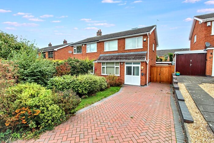 3 Bedroom Semi-Detached House For Sale In Attfield Drive, Whetstone, Leicester, LE8