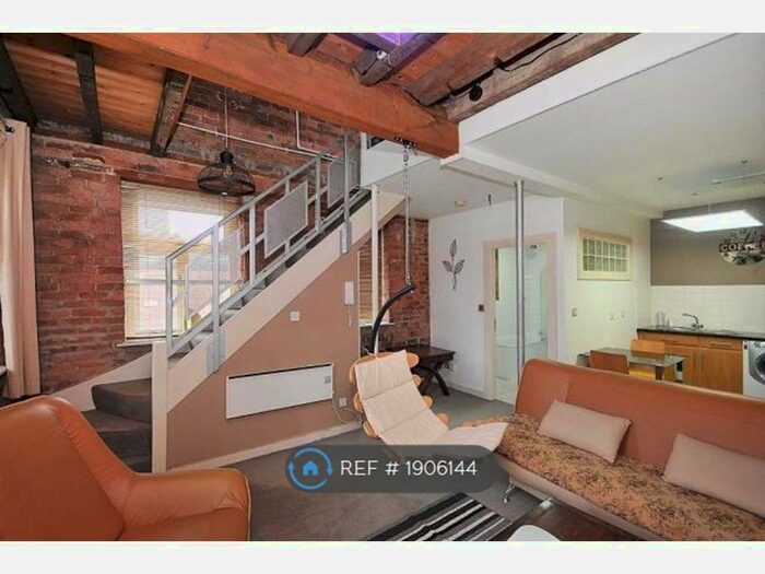 1 Bedroom Flat To Rent In Silk Mill, Maccesfield, SK11