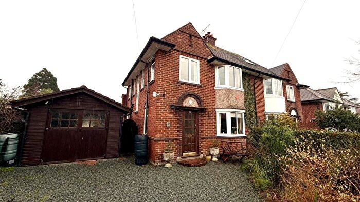 3 Bedroom Semi-Detached House For Sale In Albert Drive, Deganwy, Conwy, LL31