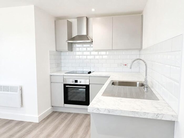 1 Bedroom Flat To Rent In College Place, Southampton, SO15