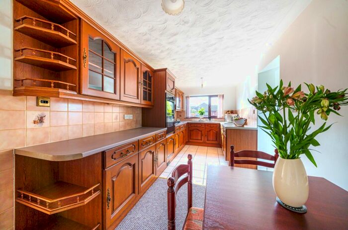 2 Bedroom Bungalow For Sale In Sandown Road, Bangor-On-Dee, Wrexham, LL13