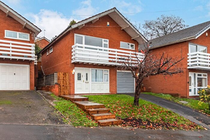 3 Bedroom Detached House For Sale In Minton Road, Birmingham, West Midlands, B32