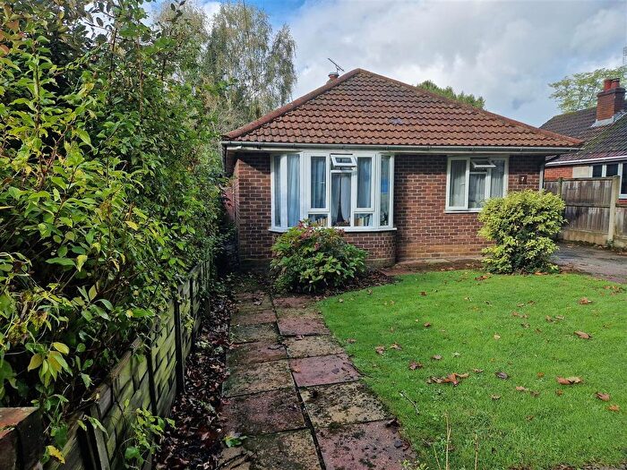 2 Bedroom Bungalow To Rent In Hales Drive, Canterbury, Canterbury, CT2