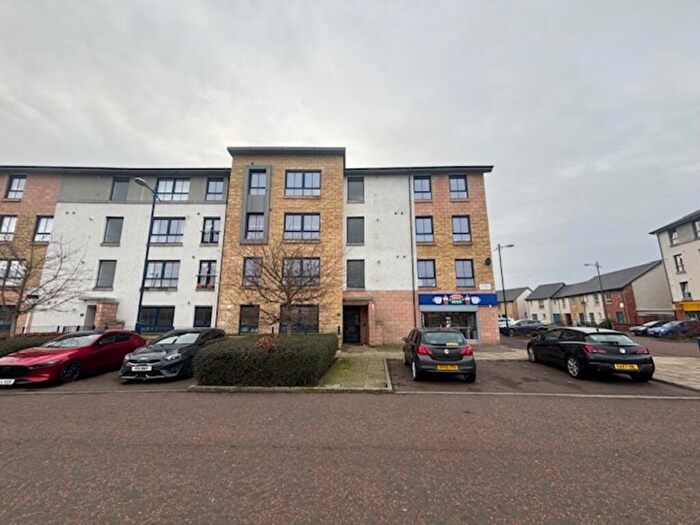 2 Bedroom Apartment To Rent In Richmond Park Terrace, Oatlands, G5