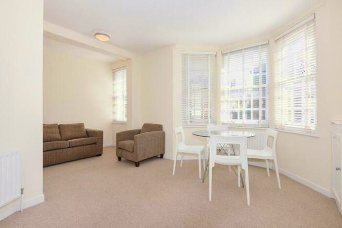 4 Bedroom Flat To Rent In The Greendale, DE55