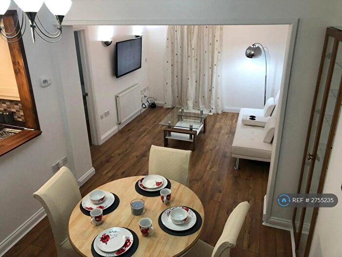 2 Bedroom Flat To Rent In Charlton Road, Brentry, Bristol, BS10