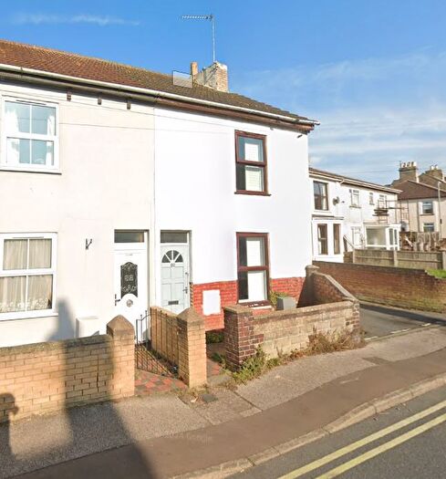 3 Bedroom Terraced House To Rent In Carlton Road, Lowestoft, NR33