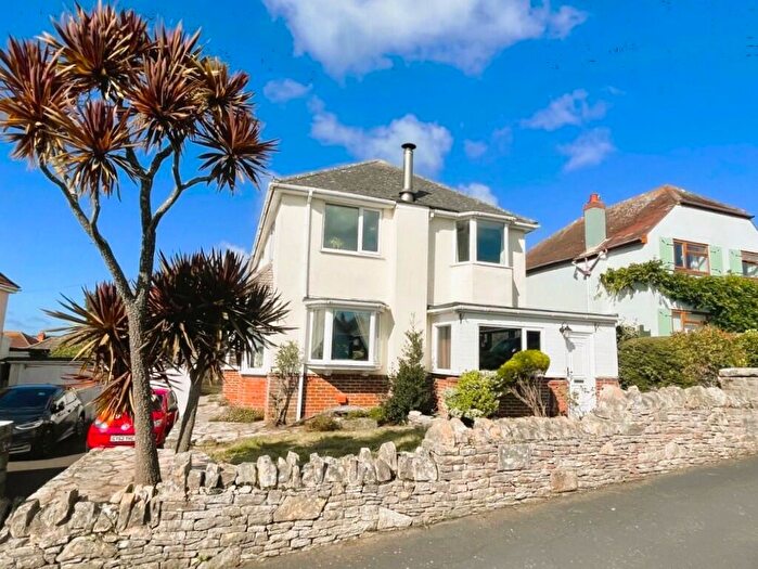 4 Bedroom Detached House For Sale In Bay Crescent, Swanage, Dorset, BH19