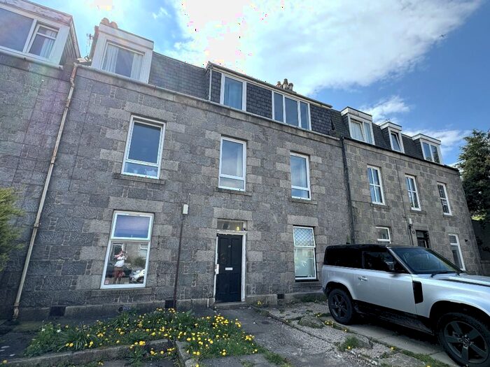 2 Bedroom Flat To Rent In Allan Street, City Centre, Aberdeen, AB10