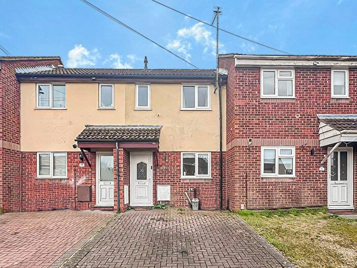 1 Bedroom Terraced House For Sale In Beech Close, Hardwicke, Gloucester, GL2