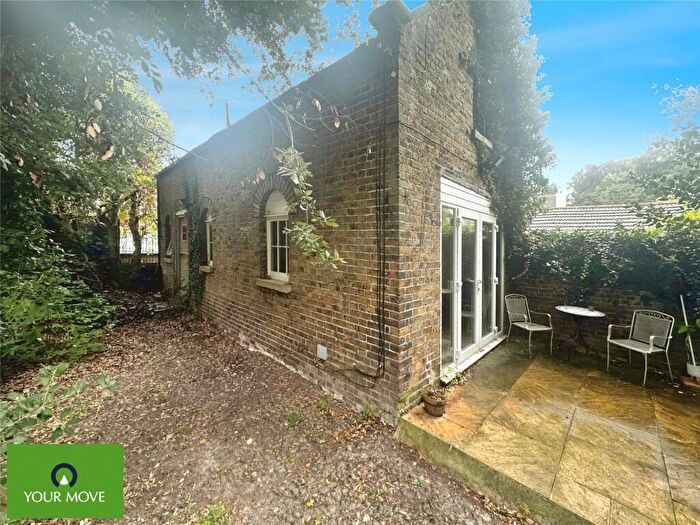 1 Bedroom Detached House To Rent In Crescent Road, Ramsgate, Kent, CT11