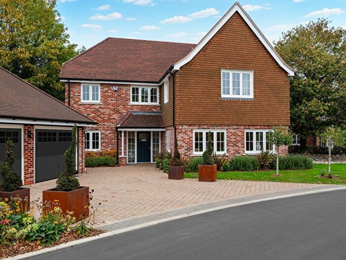5 Bedroom Detached House For Sale In Little Green Lane, Croxley Green, Rickmansworth, WD3