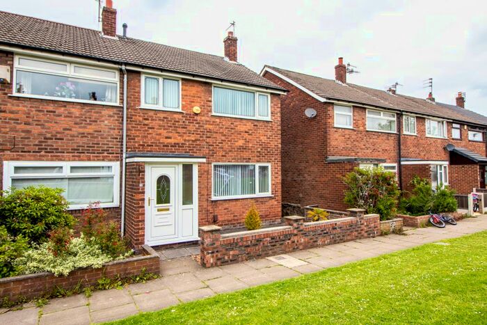3 Bedroom End Of Terrace House To Rent In Jackson Gardens, Denton, M34