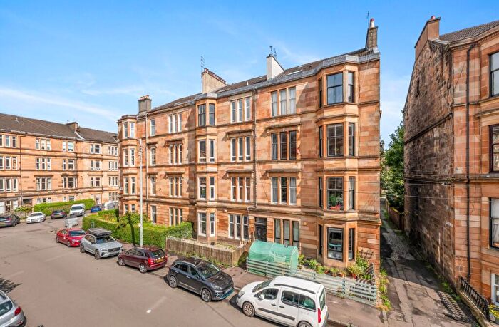 2 Bedroom Flat For Sale In /, Maybank Street, Queens Park, G42