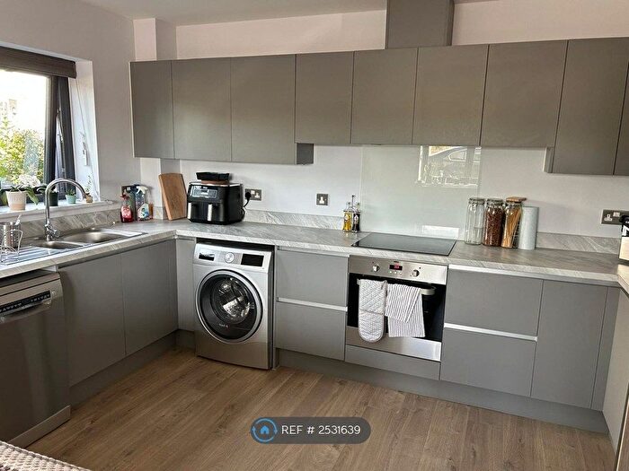 1 Bedroom Flat To Rent In Principia, Tithebarn, Exeter, EX1