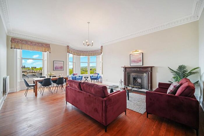 4 Bedroom Flat For Sale In Apt, Rothesay Terrace, West End, EH3