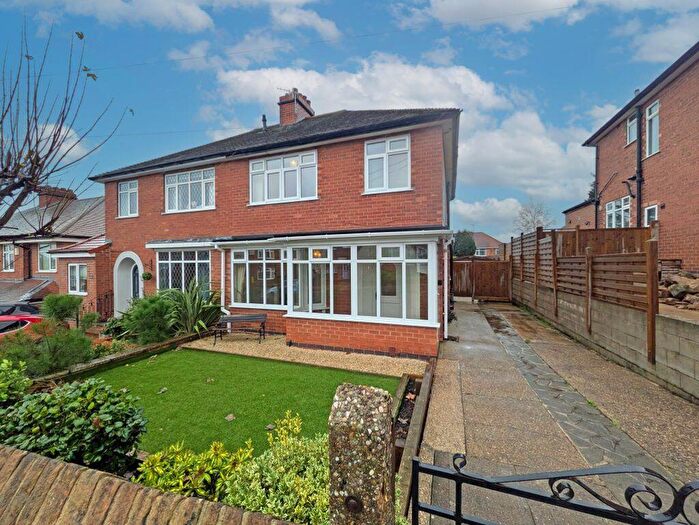 3 Bedroom Semi-Detached House To Rent In Barden Road, Mapperley, Nottingham, NG3