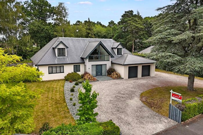 4 Bedroom Detached House For Sale In Ferndown, BH22