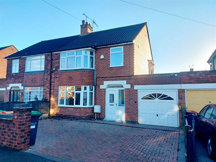 3 Bedroom Semi Detached House To Rent In Litton Avenue, Sutton-In-Ashfield, NG17