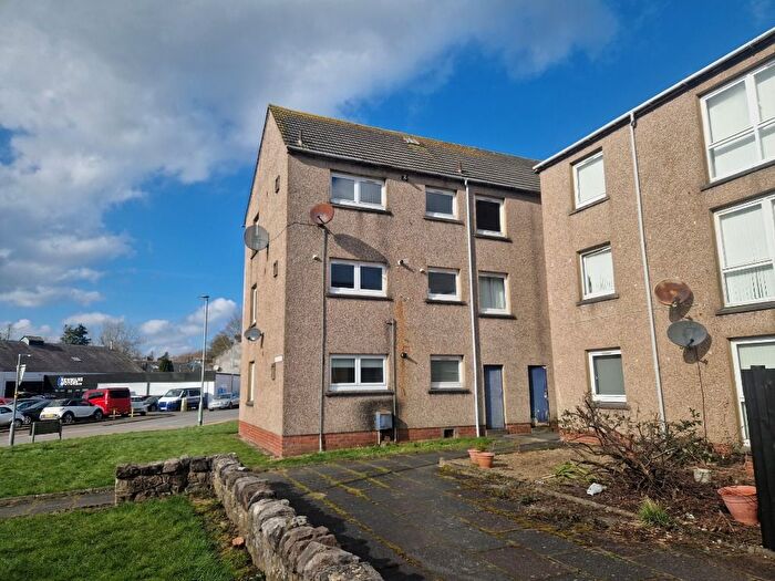 1 Bedroom Flat To Rent In Isles Street, Newmilns, East Ayrshire, KA16