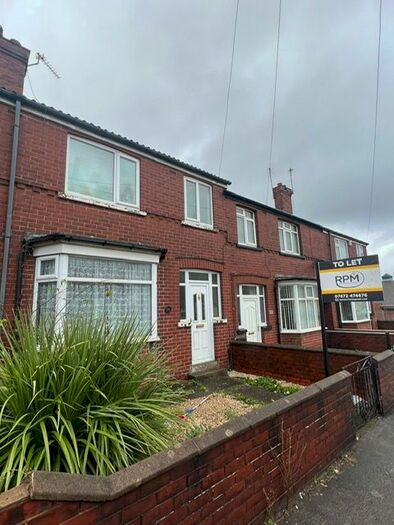 3 Bedroom Terraced House To Rent In Middle Lane, Rotherham, S65