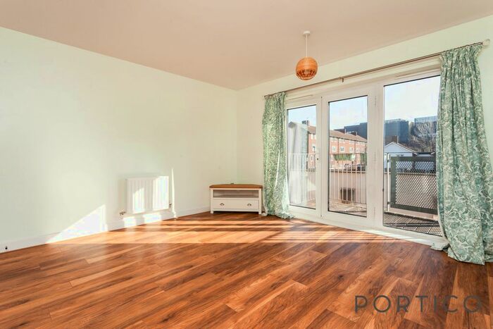 1 Bedroom Flat To Rent In Havisham Apartments, Grove Crescent Road, E15