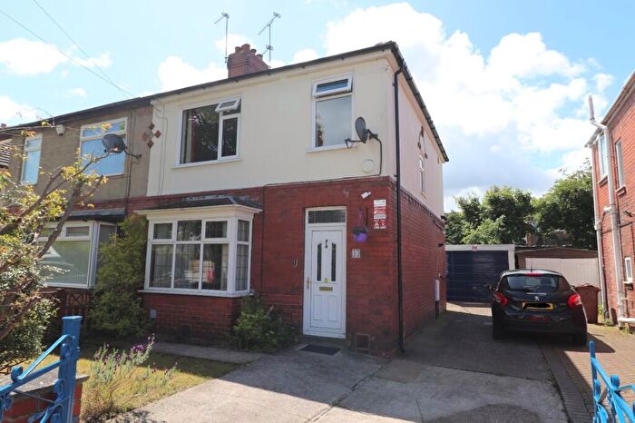 3 Bedroom Semi-Detached House To Rent In Swinnow Drive, Leeds, West Yorkshire, LS13