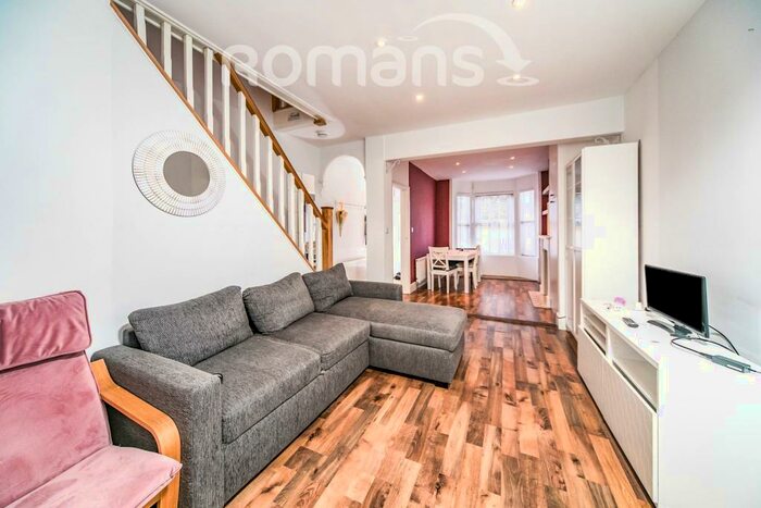 3 Bedroom Terraced House To Rent In Field Road, RG1