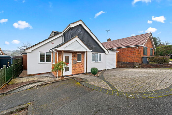 3 Bedroom Detached Bungalow For Sale In Trinity Crescent, Lambley, NG4