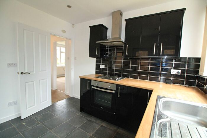 3 Bedroom Detached House To Rent In Cedarland Crescent, Nuthall, NG16