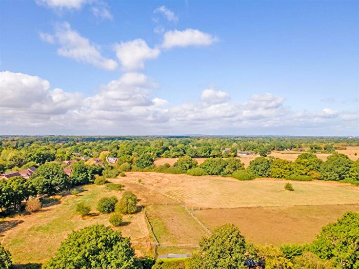 4 Bedroom Detached Bungalow For Sale In Stratford Road, Hockley Heath, Solihull, B94