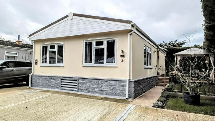 2 Bedroom Park Home For Sale In Portsmouth Road, Thursley, Surrey, GU8