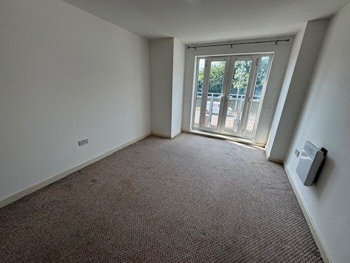 2 Bedroom Property To Rent In Forebay Drive, Manchester, M44