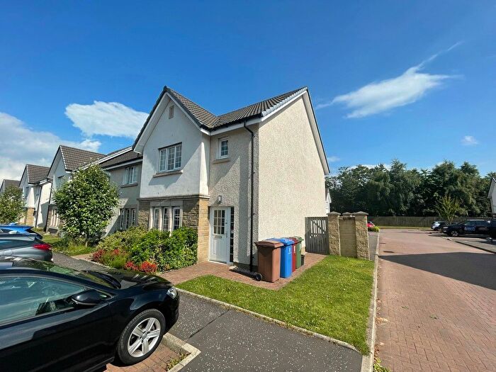 3 Bedroom End Of Terrace House To Rent In Crown Crescent, Larbert, FK5