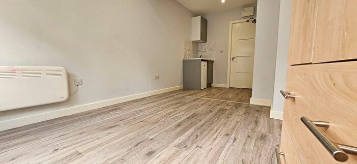 Studio To Rent In Uplands Road, Orpington, BR6