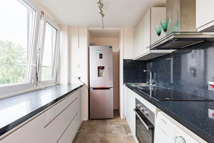 1 Bedroom Flat To Rent In Garton House, Crouch End, London, N6