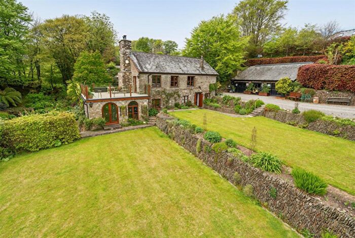 2 Bedroom Detached House For Sale In East Down, Barnstaple, EX31