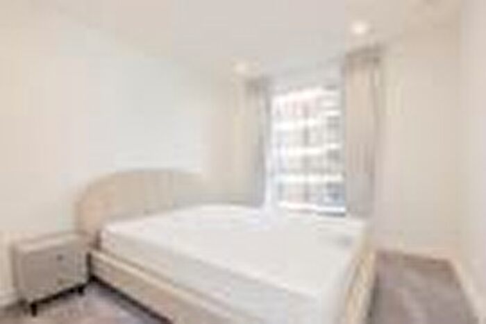 2 Bedroom Flat To Rent In Bower House, Silkstream, NW9