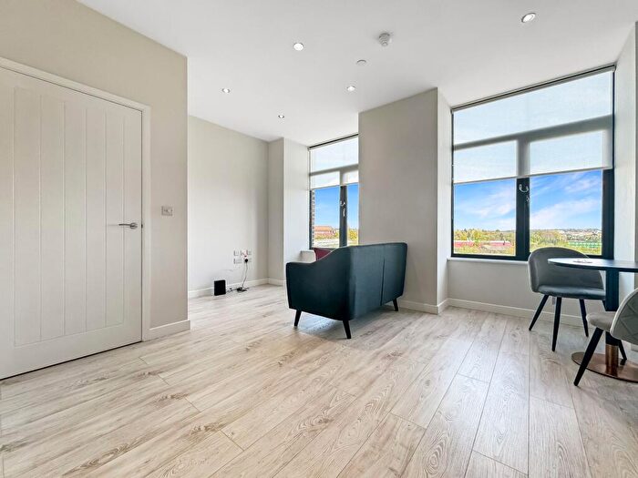 1 Bedroom Apartment To Rent In Block F, Victoria Riverside, Leeds City Centre, LS10