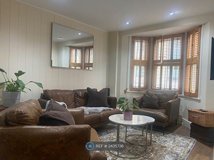 3 Bedroom Terraced House To Rent In Richmond, Richmond, TW9