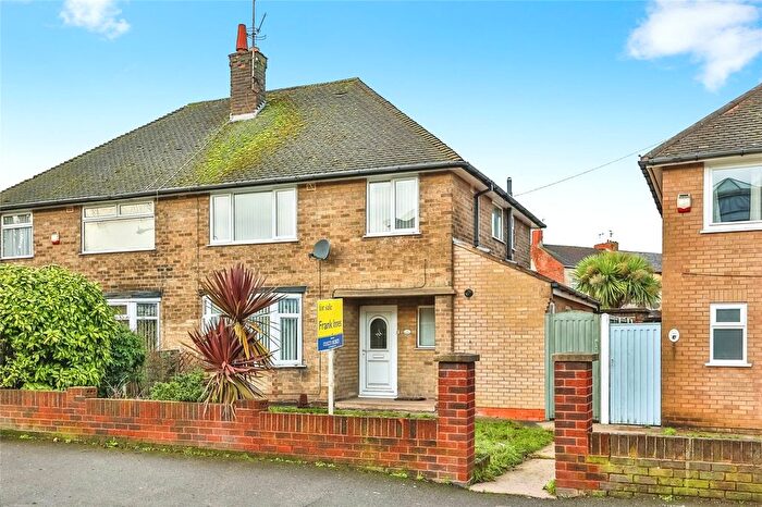 3 Bedroom Semi Detached House For Sale In Rosemary Street, Mansfield, Nottinghamshire, NG19